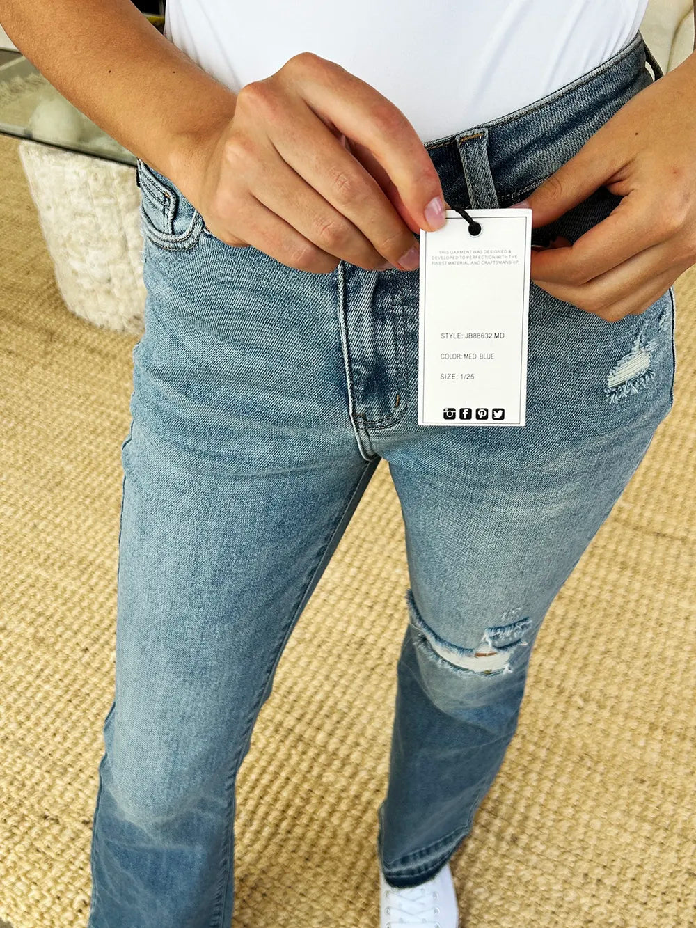 Judy Blue Ripped Full Size Distressed Jeans