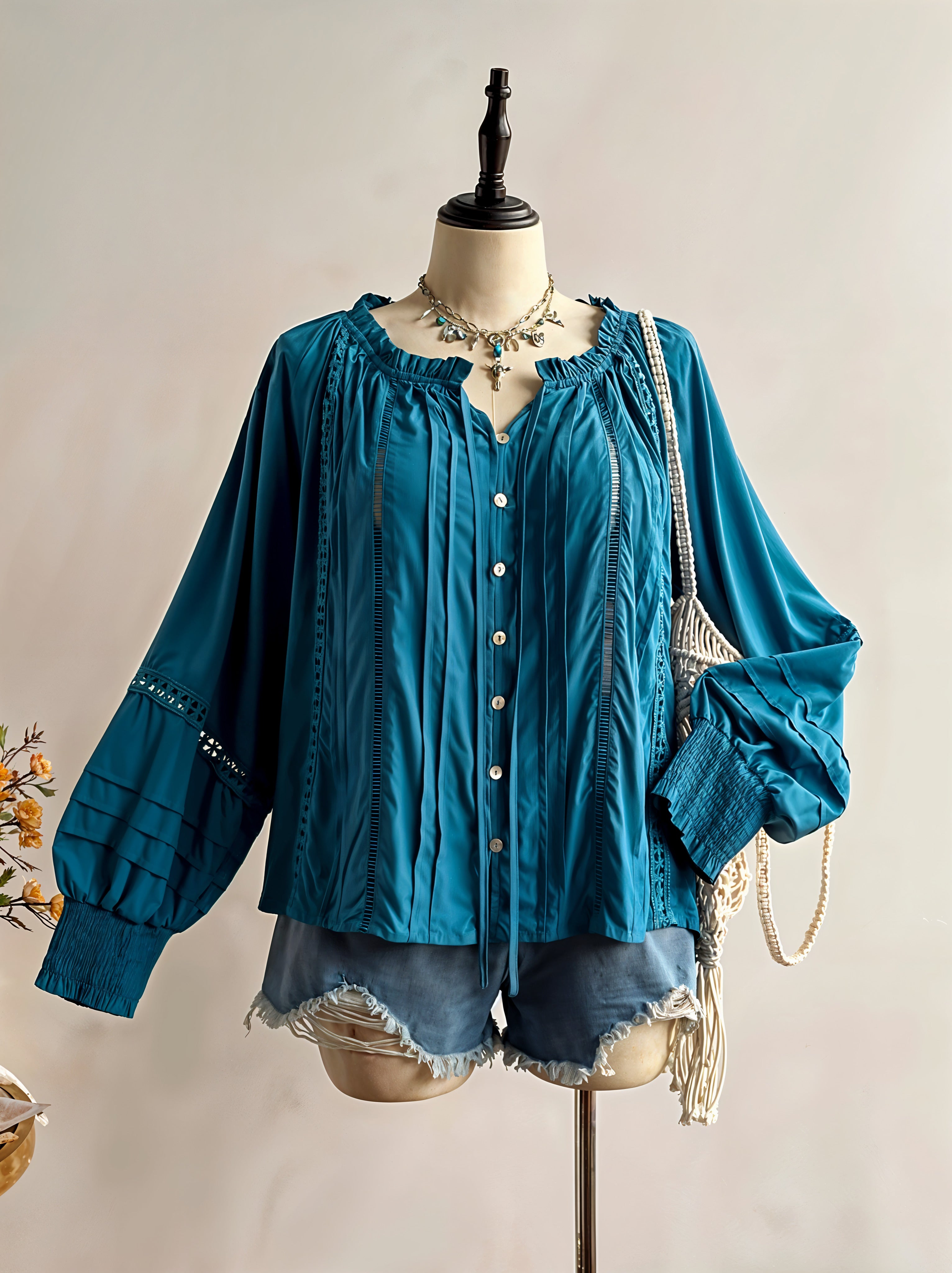 Plus Size Frill Pleated Lantern Sleeve Blouse